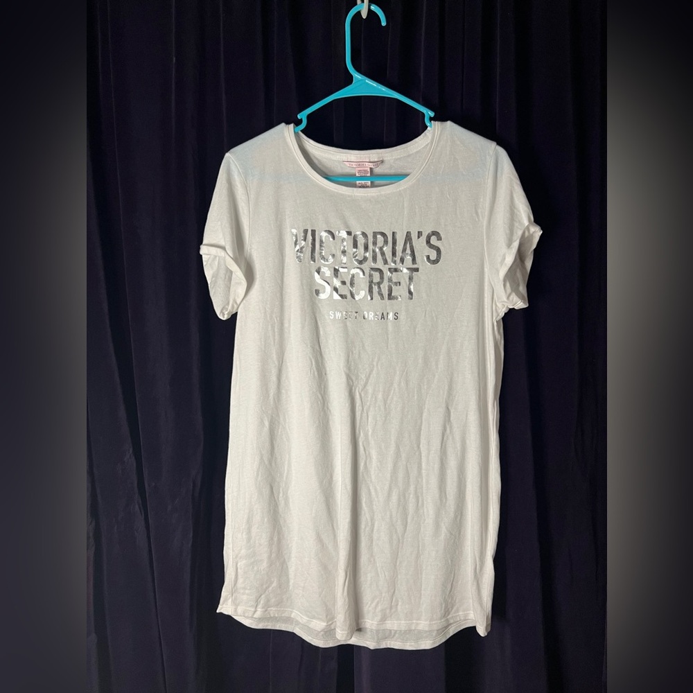 Victoria’s Secret oversized xs/s sleep shirt